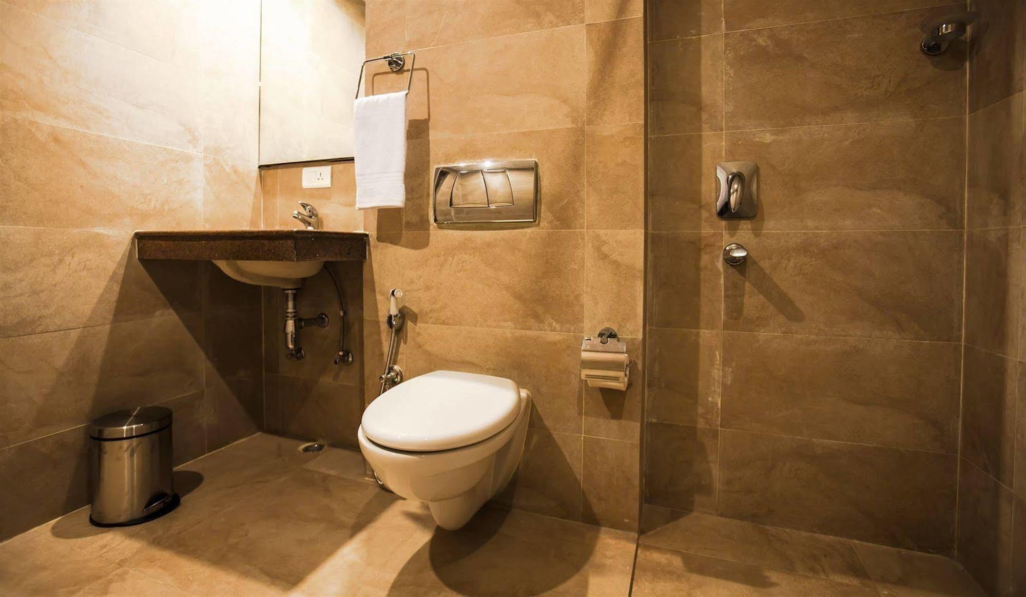 J Hotel Port Blair Εξωτερικό φωτογραφία